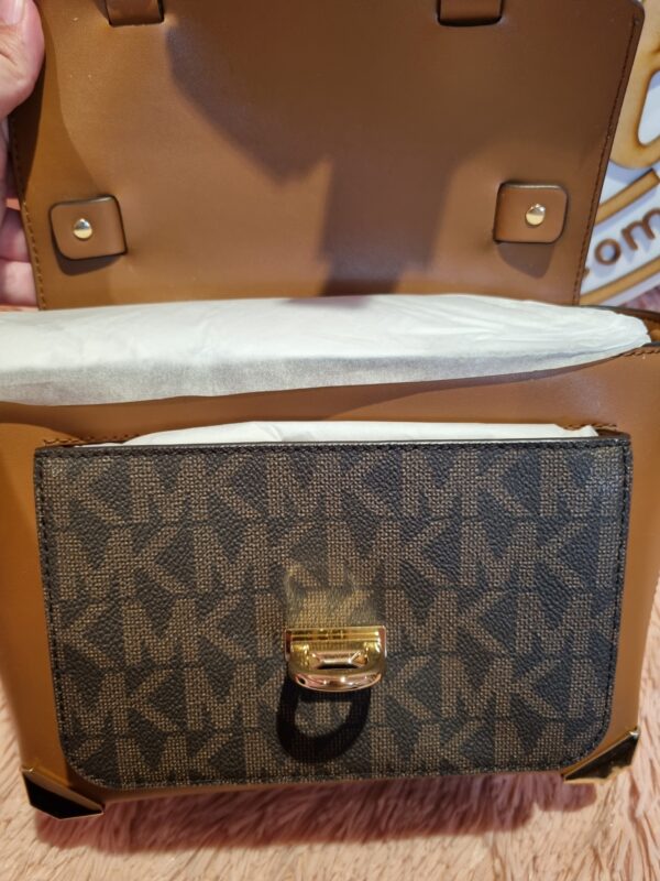 Michael Kors Manhattan cafe monogram - Imagen 4